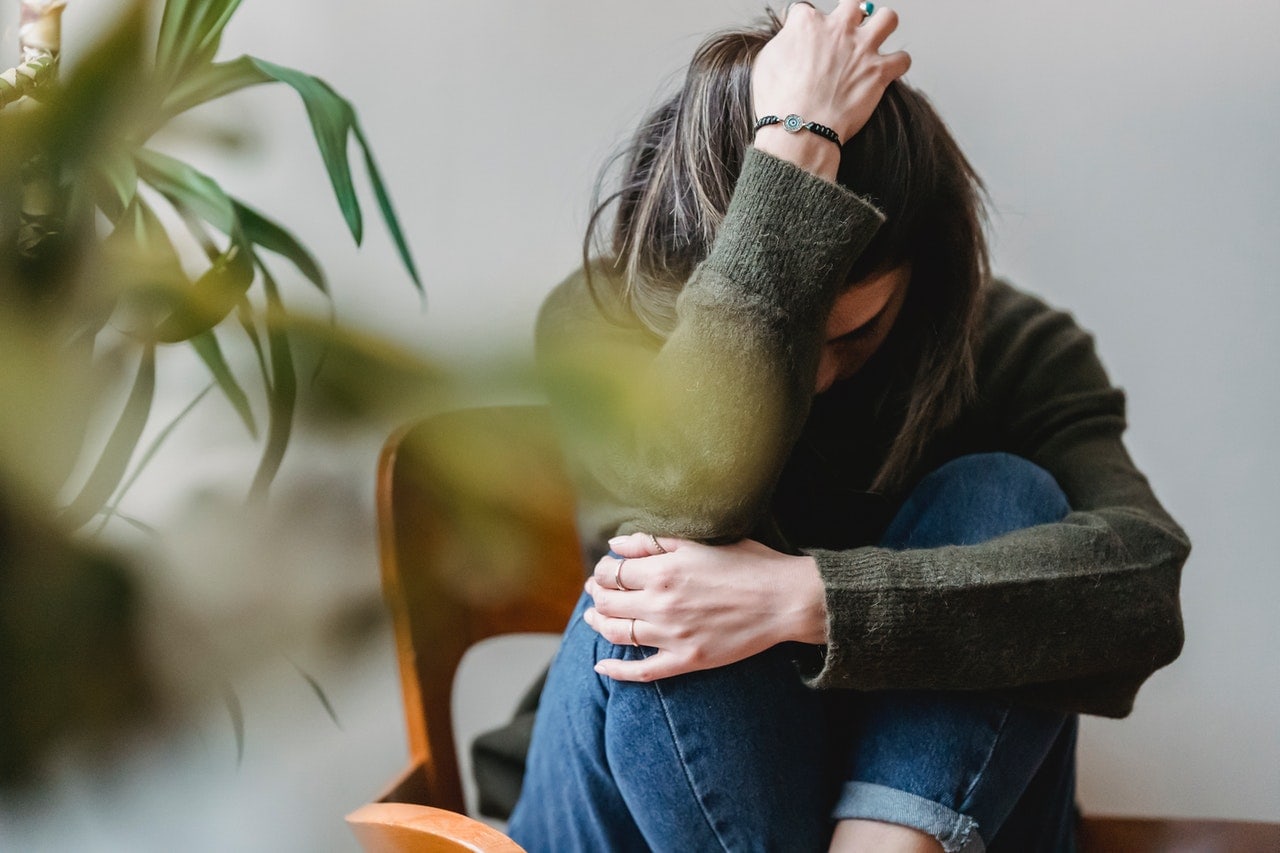 woman addicted to tramadol